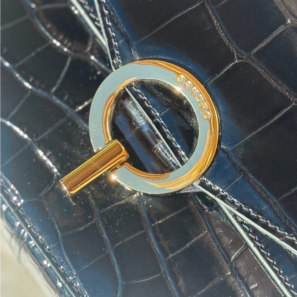 Sandro Black Croc-Embossed Patent Leather Crossbody Bag with Gold Ring Clasp - Picture 4 of 16